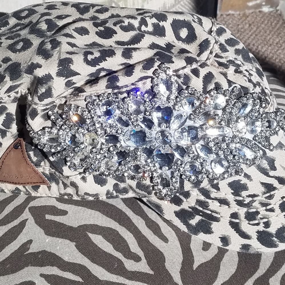 Olive & Pique Rhinestone leopard hat
